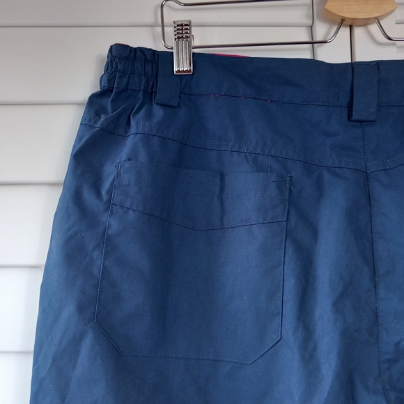 Mountain Warehouse Quest Shorts Navy Size 18 Lightweight UV Protection Quick Dry - Picture 9 of 12